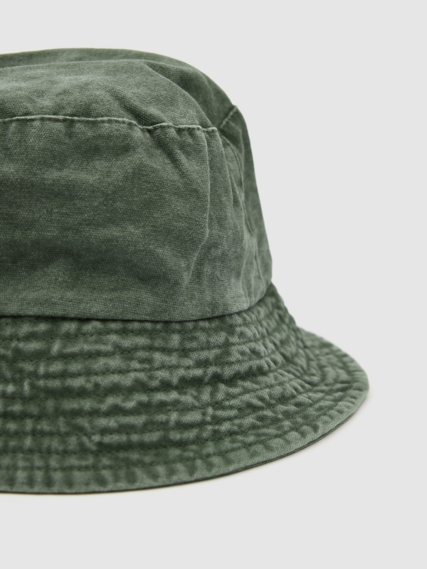 Simple bucket hat green 45º back view