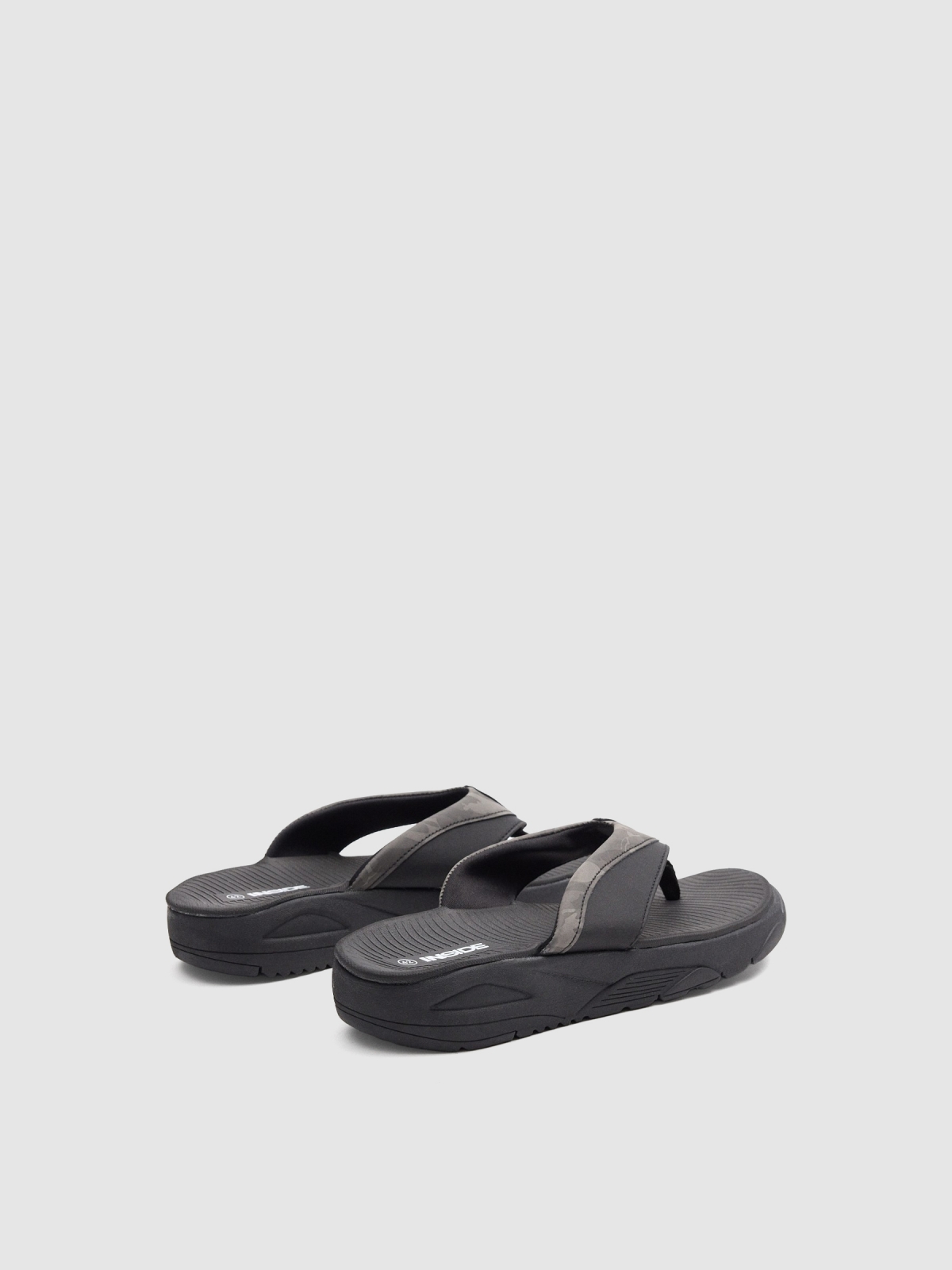 Platform toe sandal black 45º back view