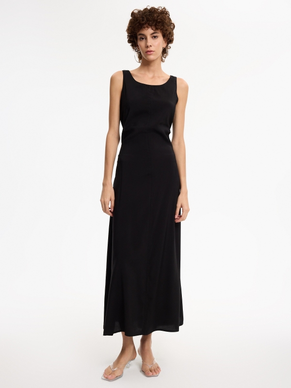 Maxi dress with cut-out back black middle front view