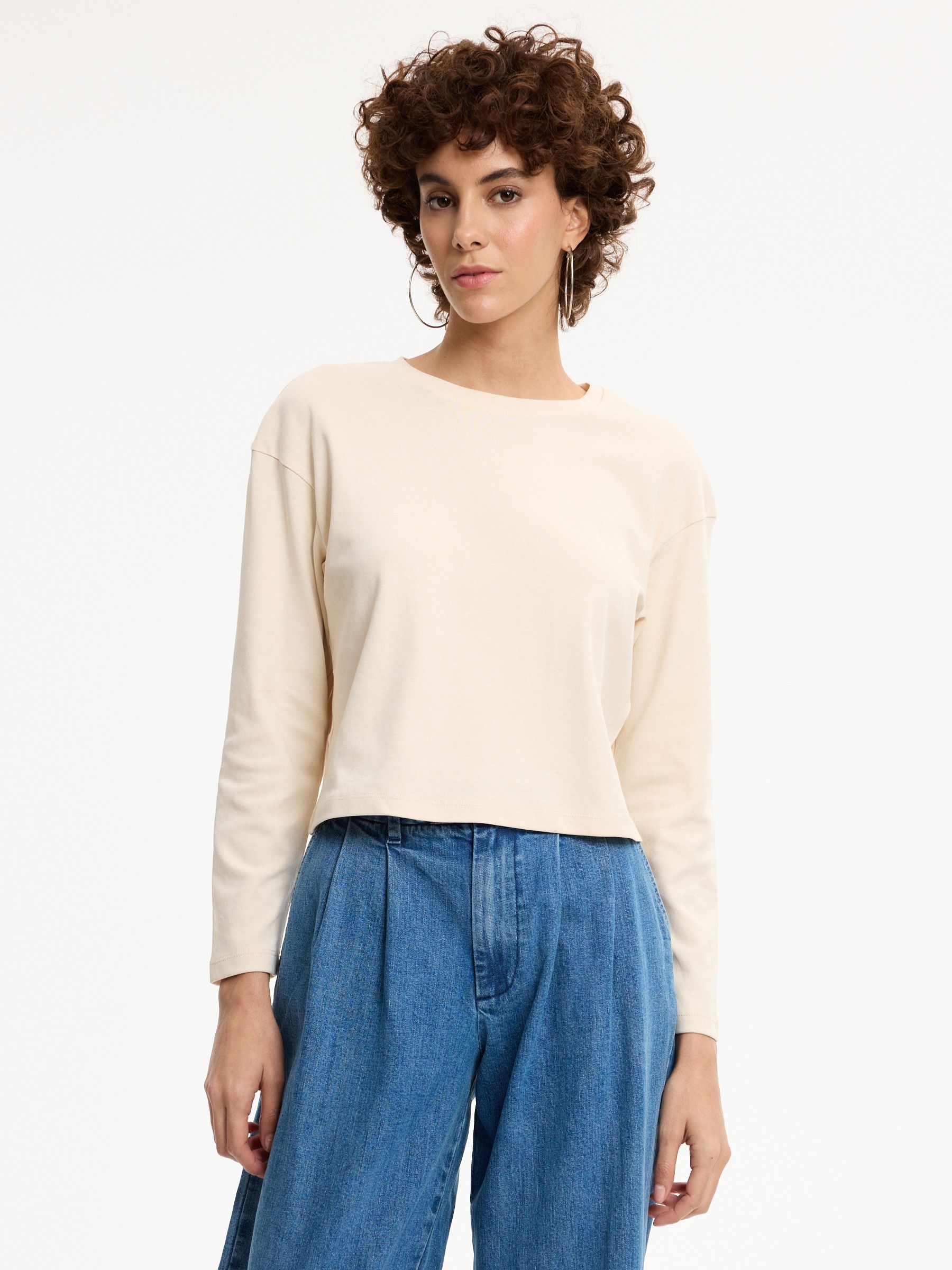 Basic cotton long-sleeve T-shirt raw middle front view