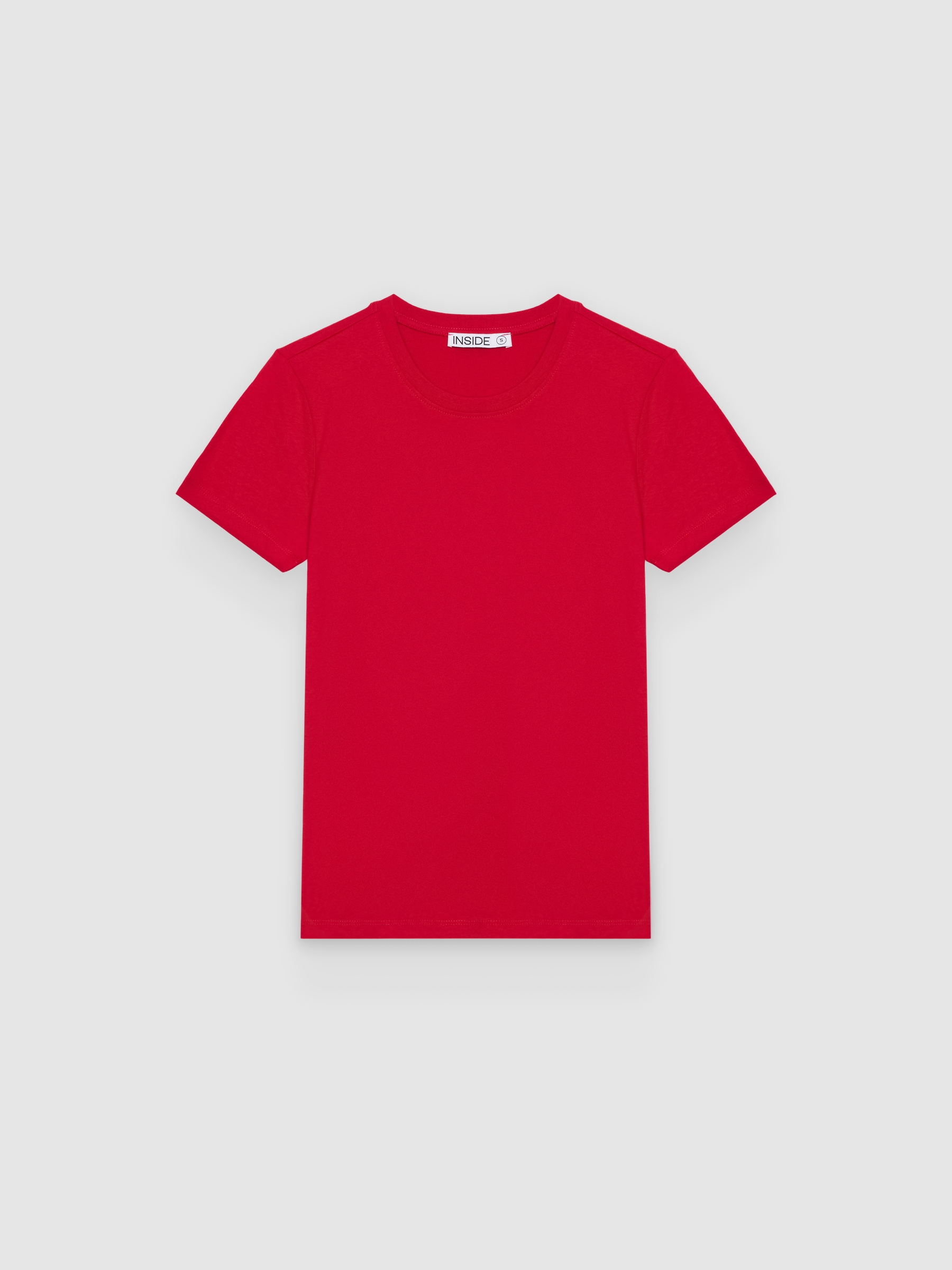 Basic cotton regular t-shirt carmine middle front view