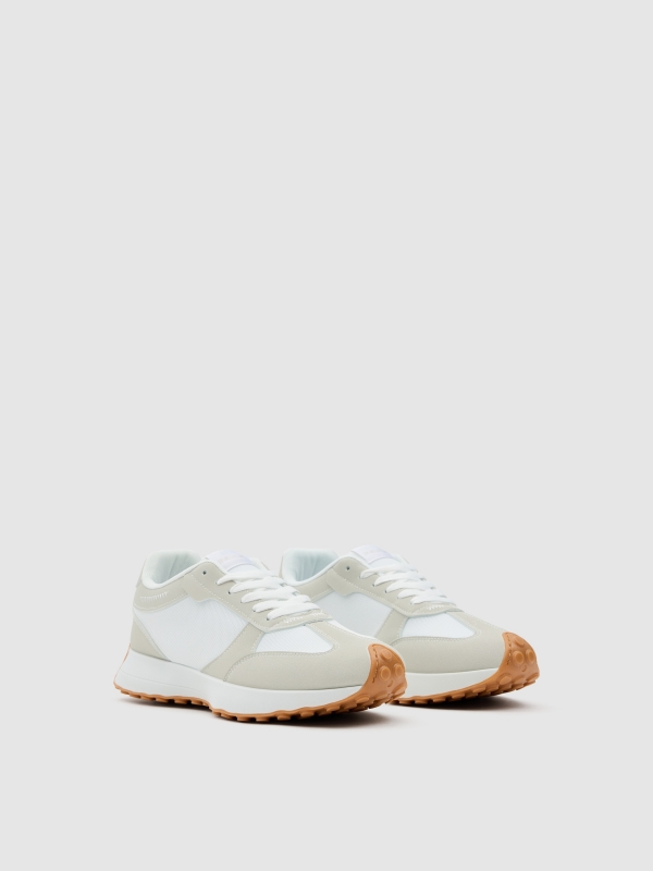 Nylon and rubber running shoes white 45º front view