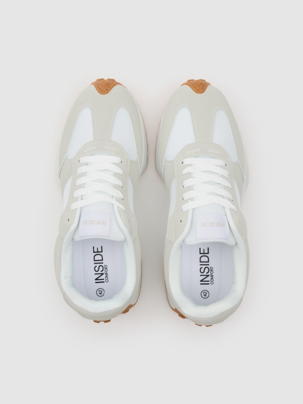 Nylon and rubber running shoes white zenithal view