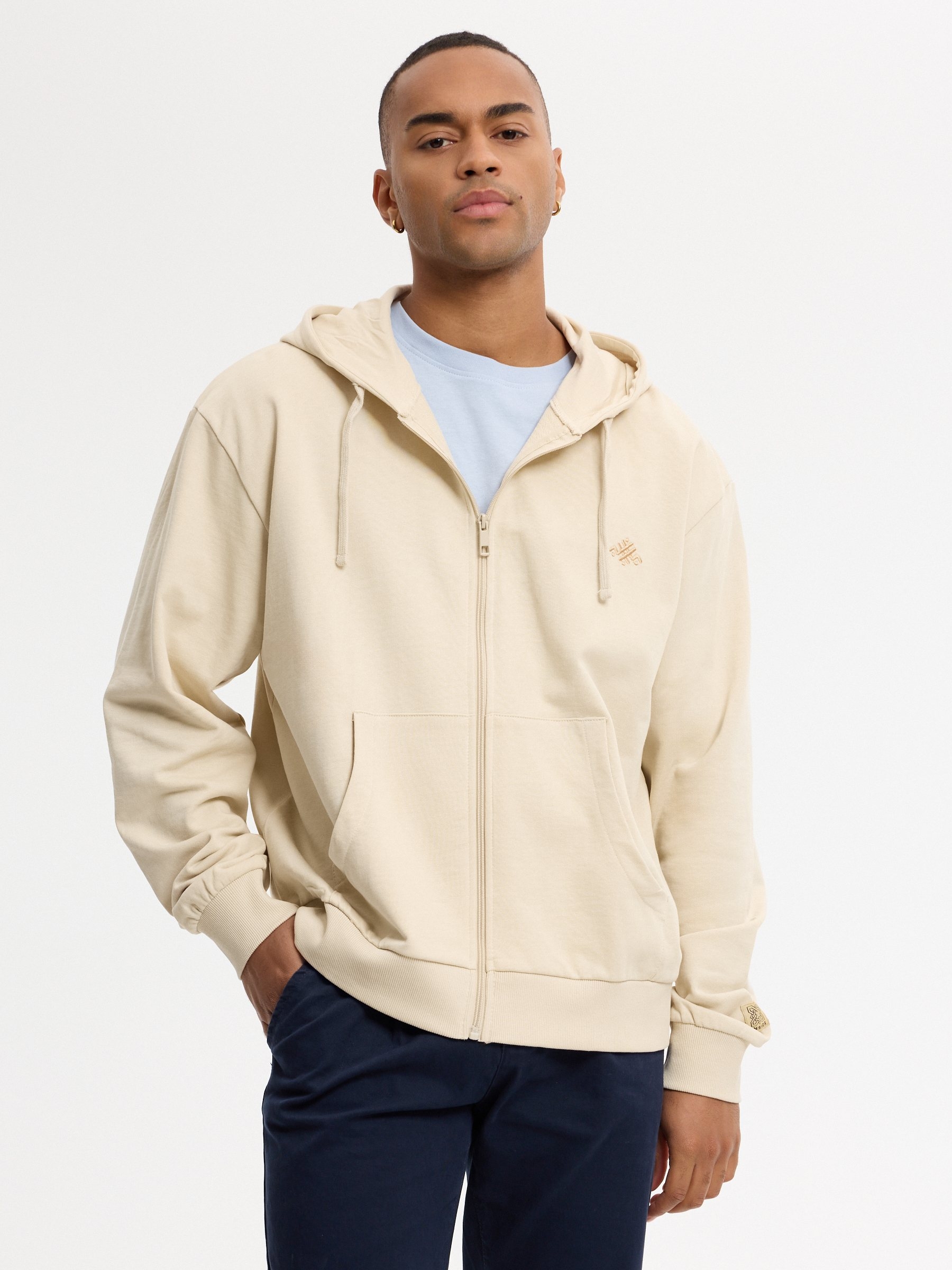 Zip-up hoodie text print raw middle front view