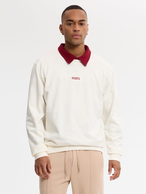 Moletom coordenadas oversized crua vista meia frontal