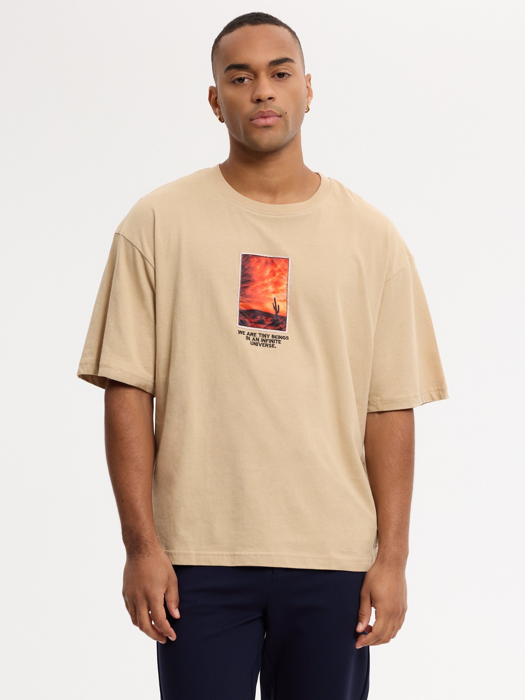 T-shirt desert text