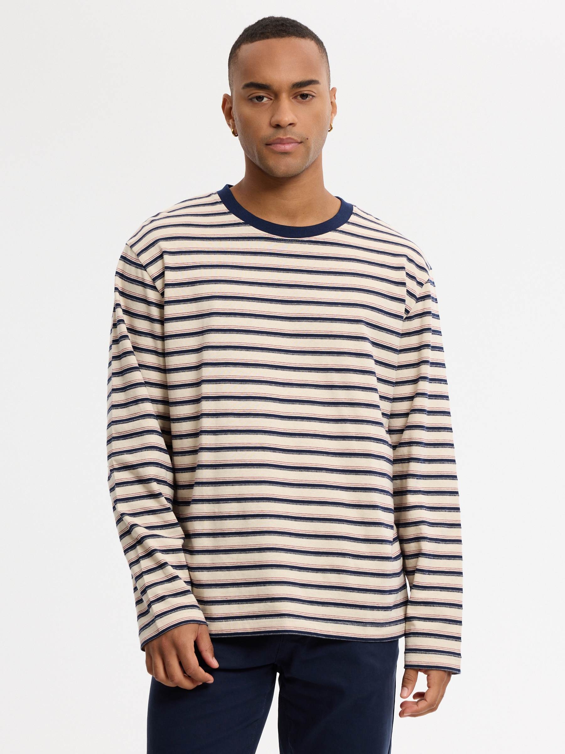 Camiseta jacquard de rayas crudo vista media frontal
