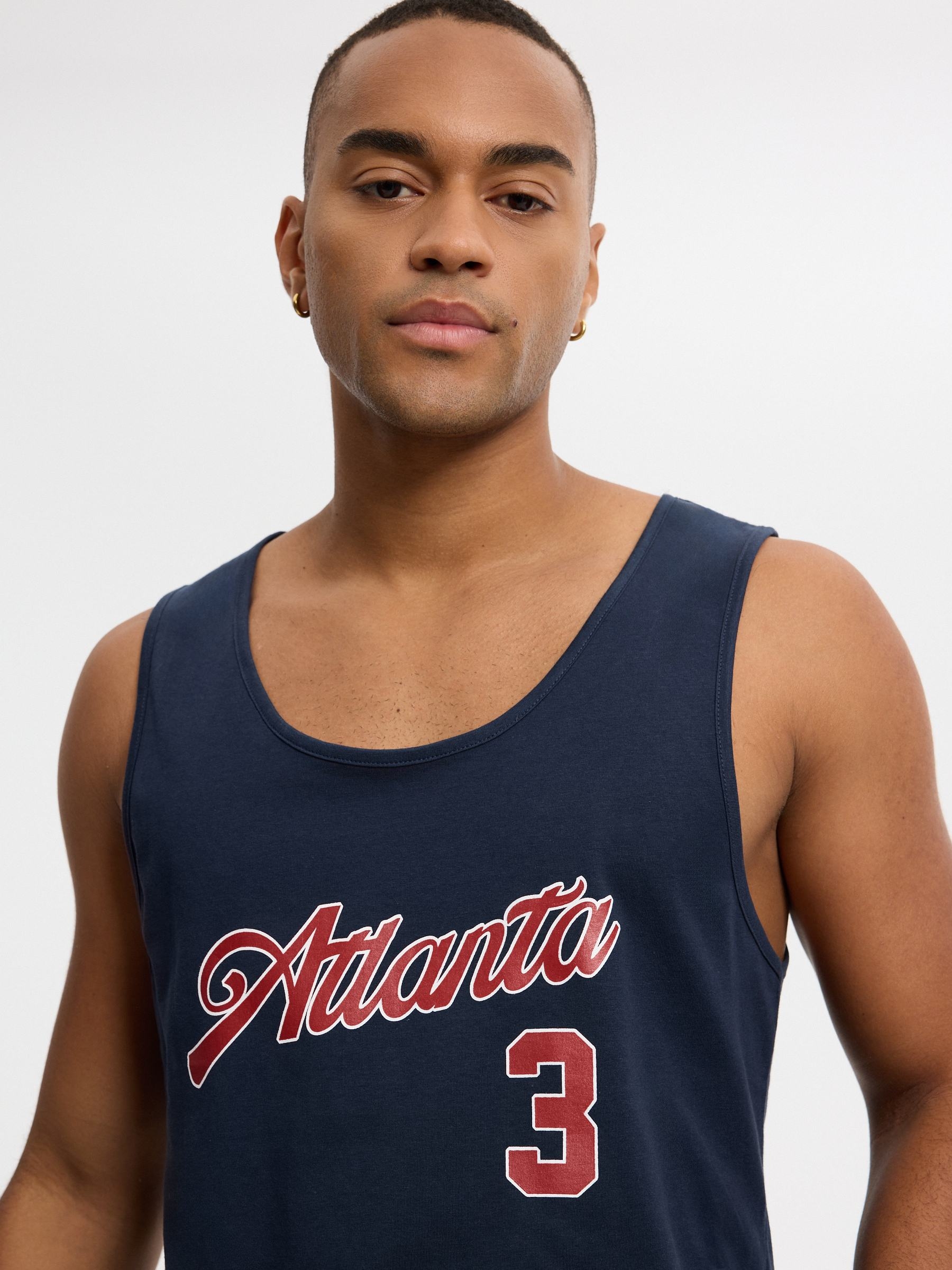 Camiseta tirantes Atlanta azul marino vista media frontal