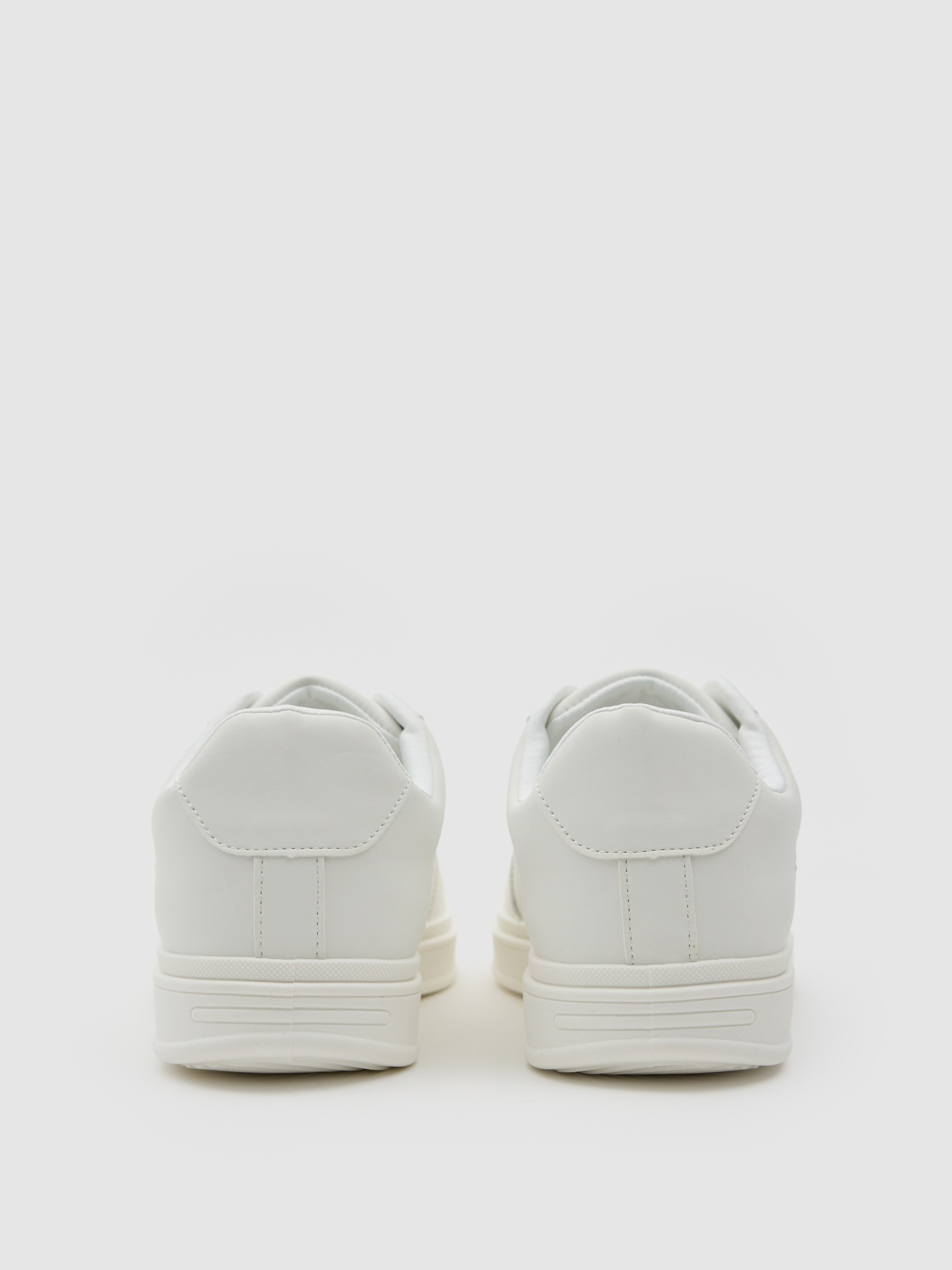White faux leather casual sneaker white