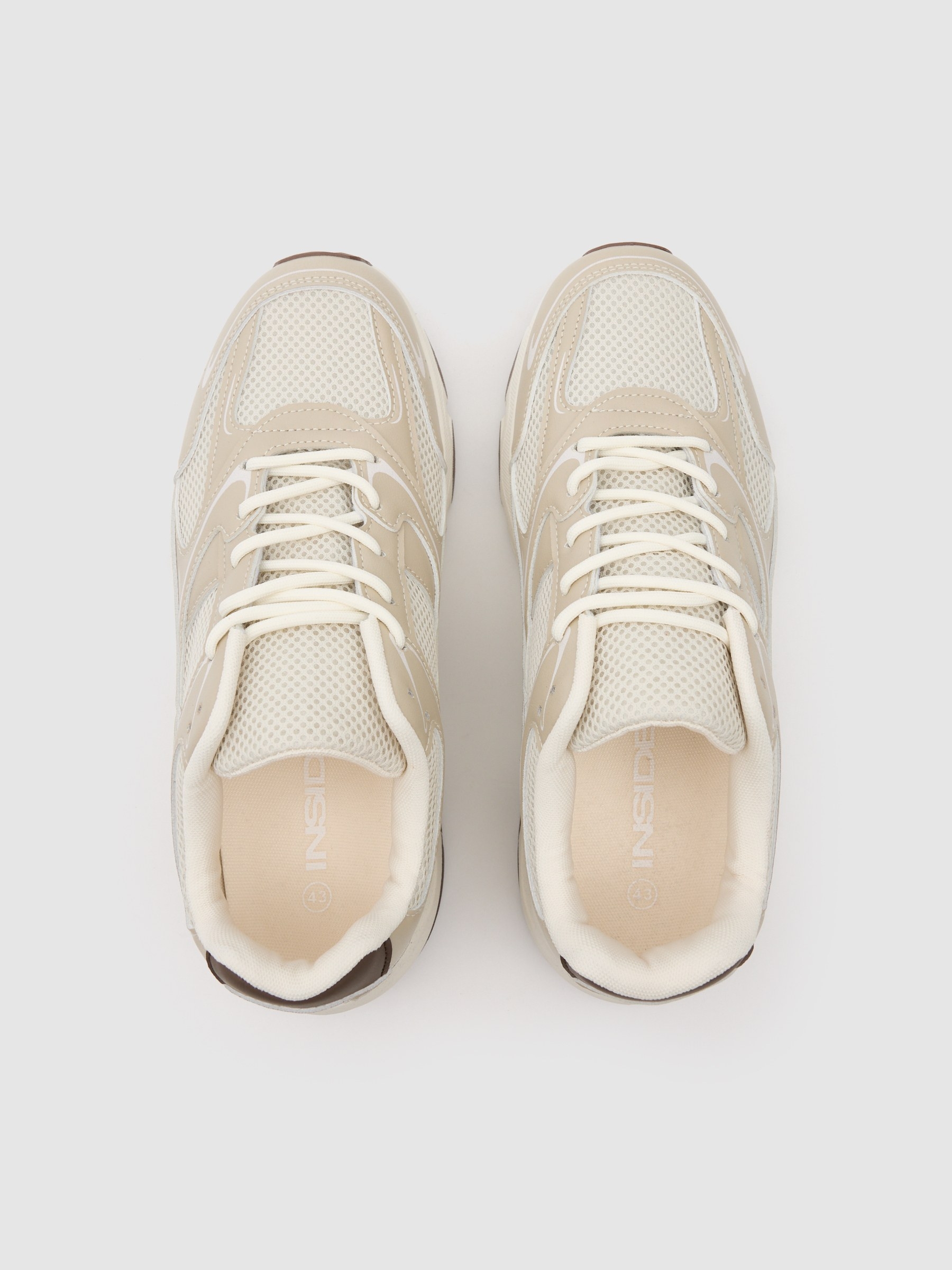 Casual running sneaker nylon beige