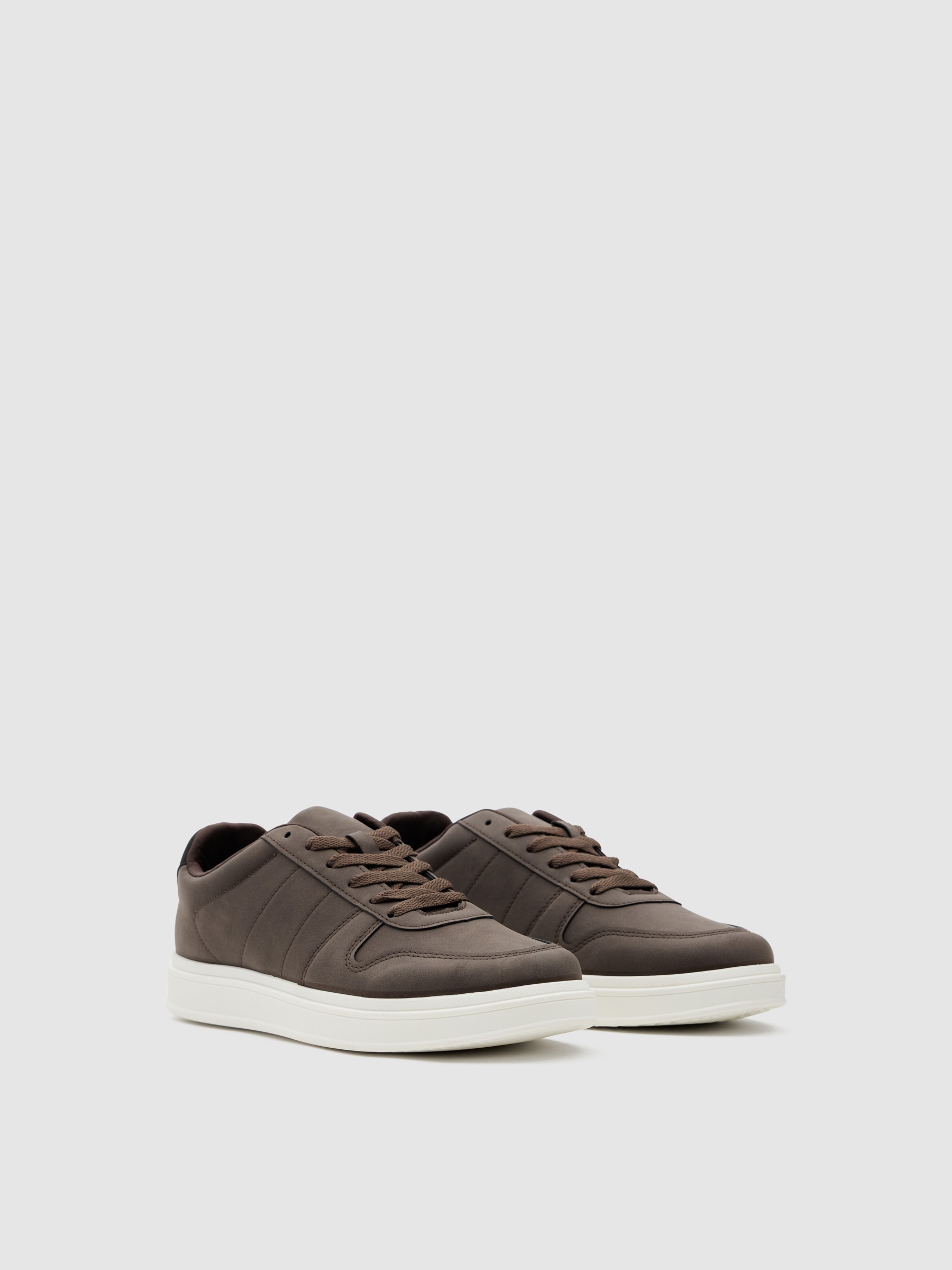 Brown faux leather casual sneaker brown