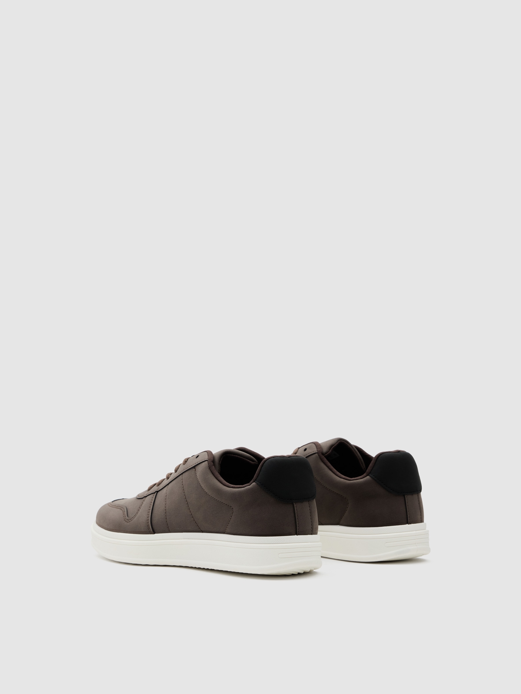 Brown faux leather casual sneaker brown