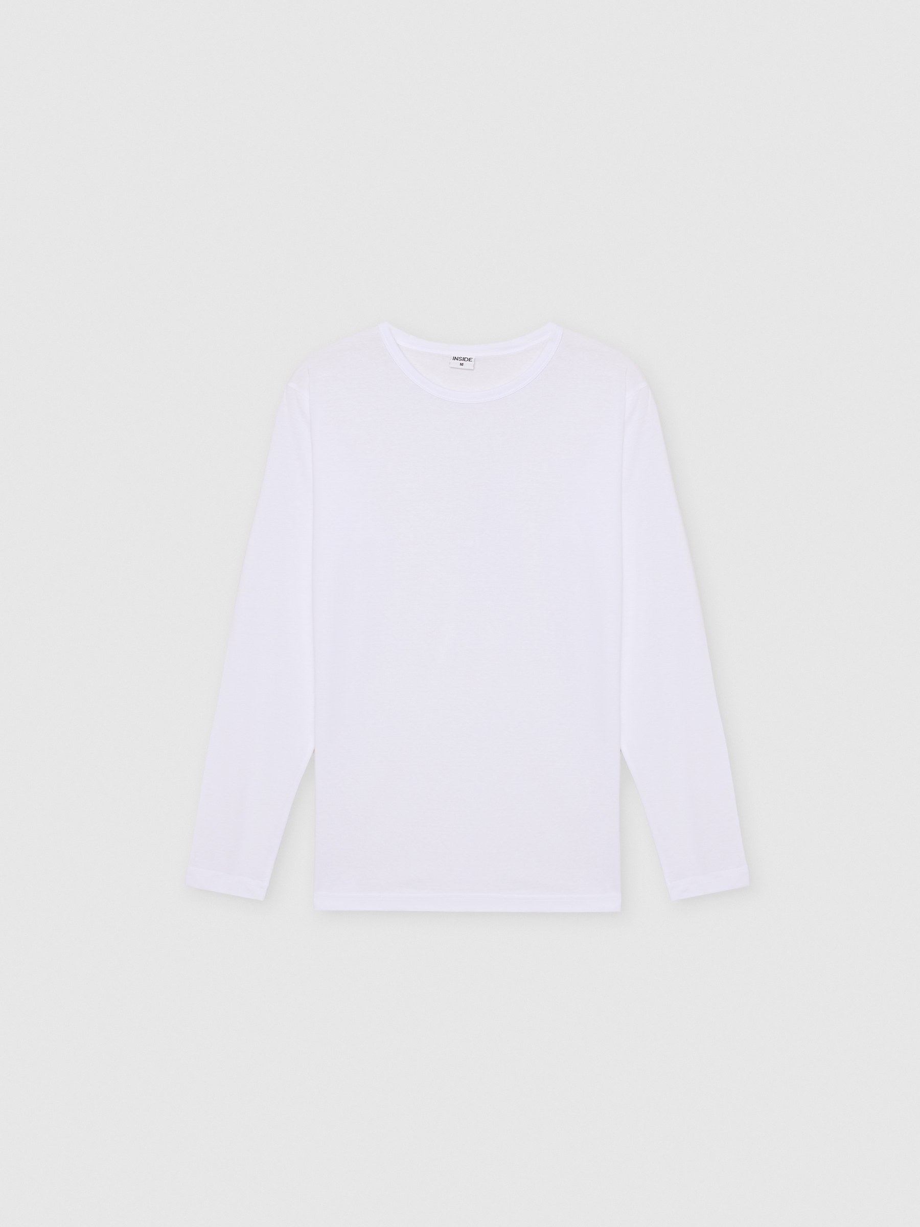 Basic long sleeve t-shirt white middle front view