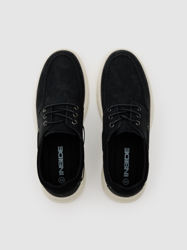 Boat shoe made of faux leather with rubber sole black zenithal view
