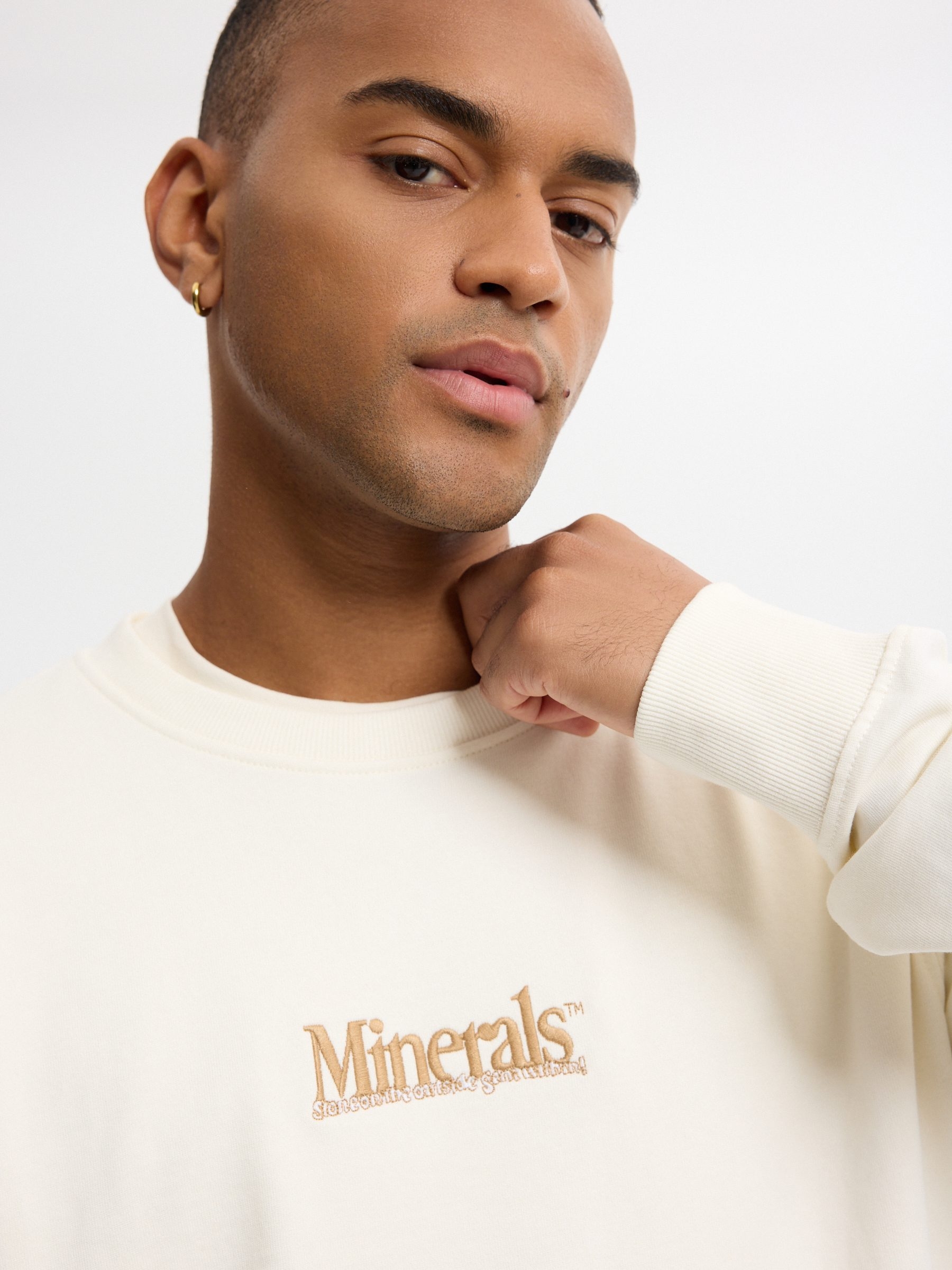 Oversized minerals sweatshirt raw middle front view