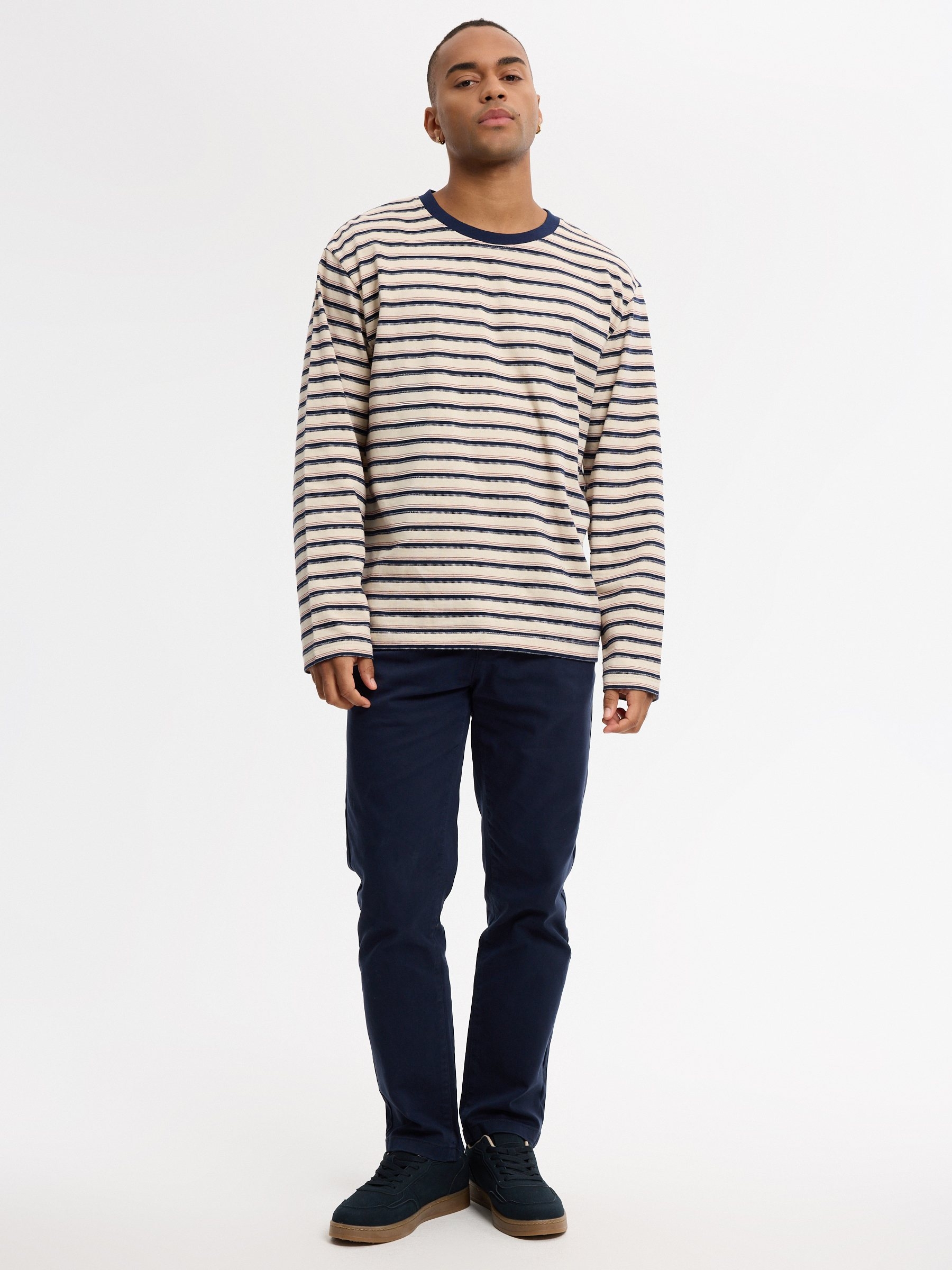 Camiseta jacquard de rayas crudo vista media frontal