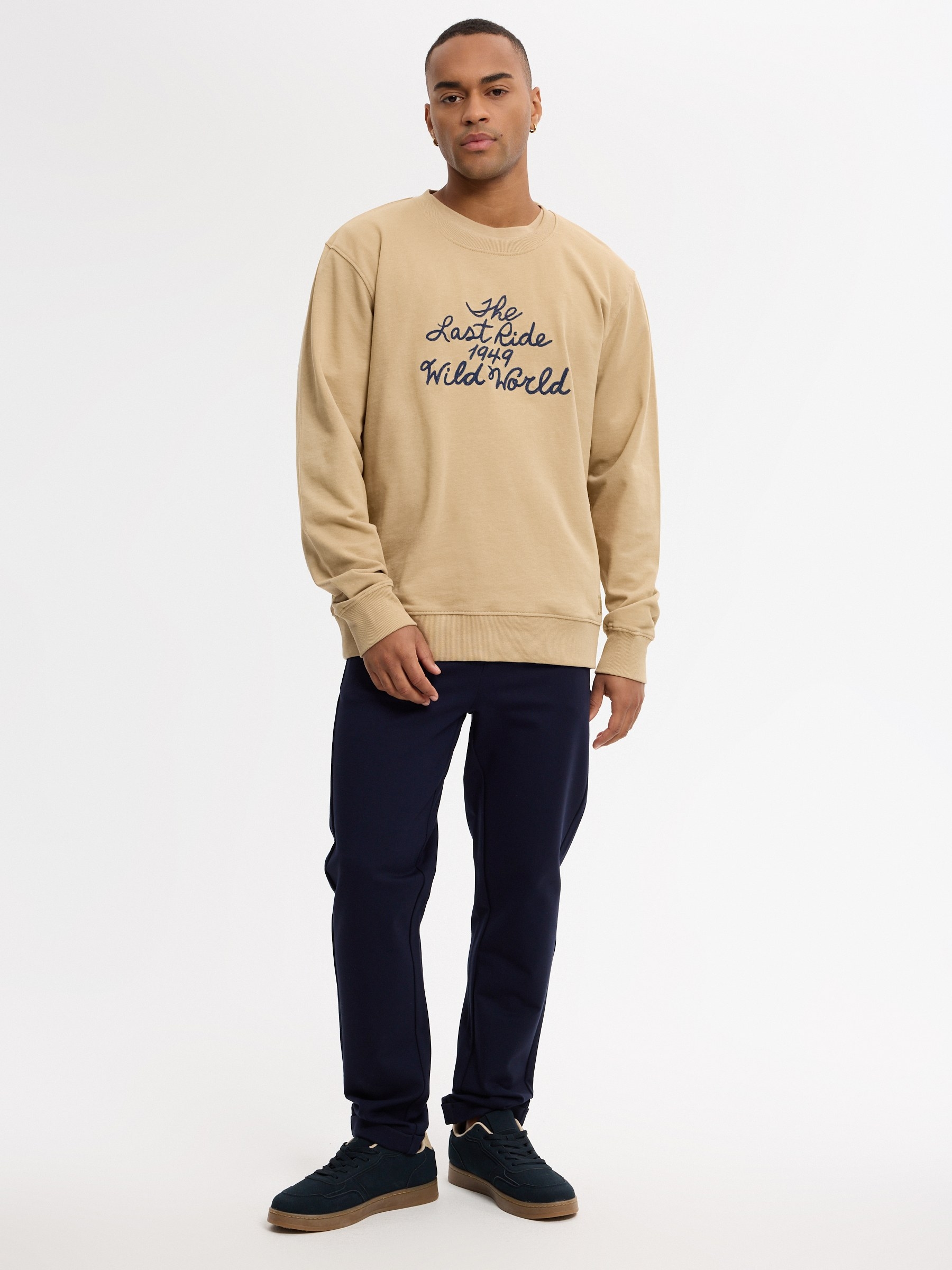 Oversized sweatshirt with embroidered text beige middle front view