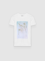 %Pto% Camiseta estampada floral regular fit branco vista frontal
