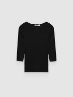 %Pto% Camiseta canalé cuello barco negro vista frontal