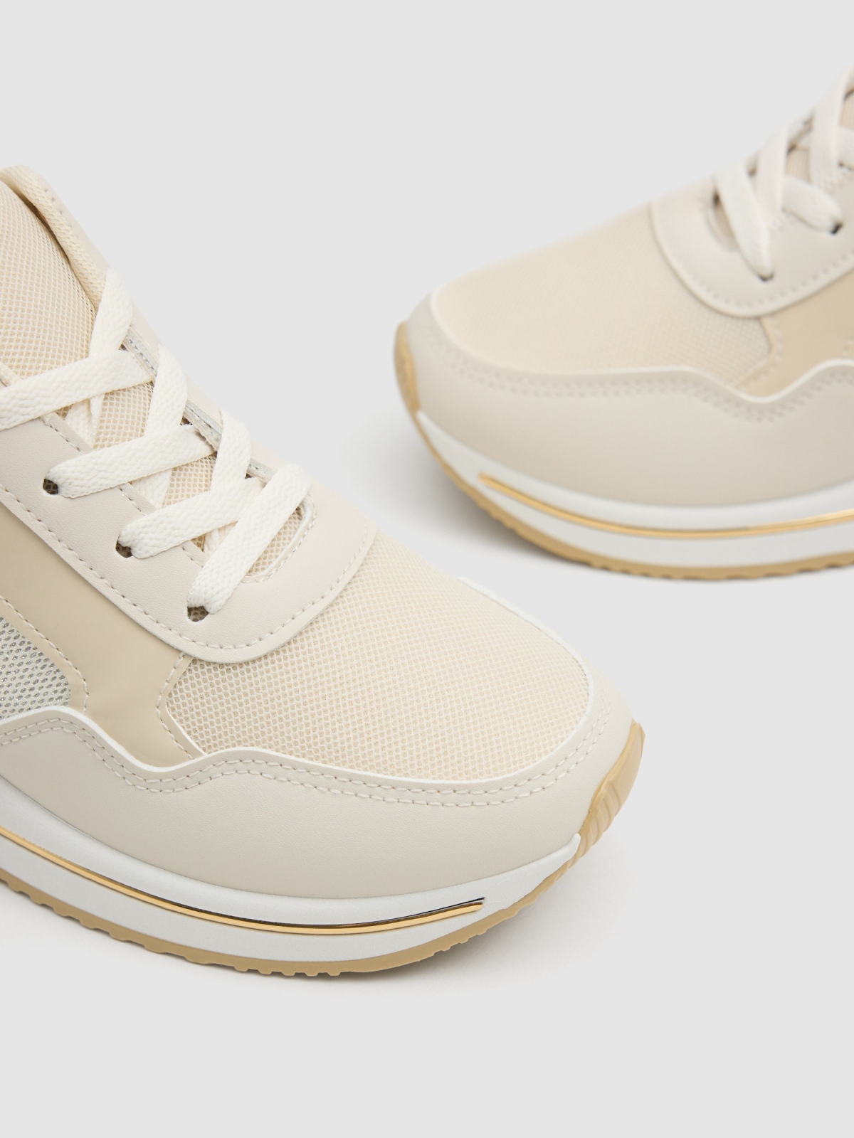 Sporty beige nylon wedge combined raw detail view