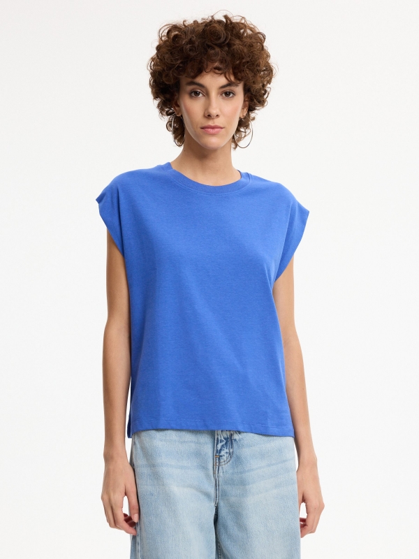 Basic sleeveless modal T-shirt electric blue middle front view