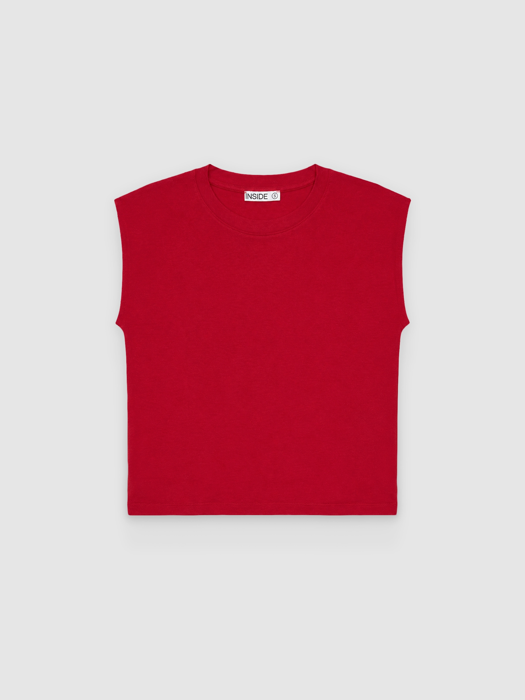 Camiseta básica de modal sem mangas carmim vista meia frontal