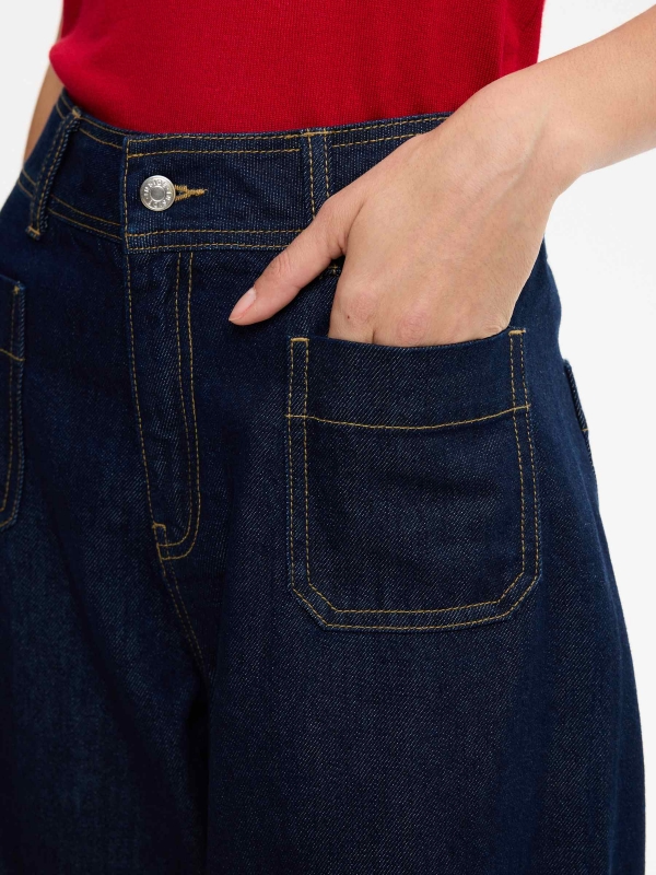 Dark wide-leg multi-pocket jeans dark blue detail view