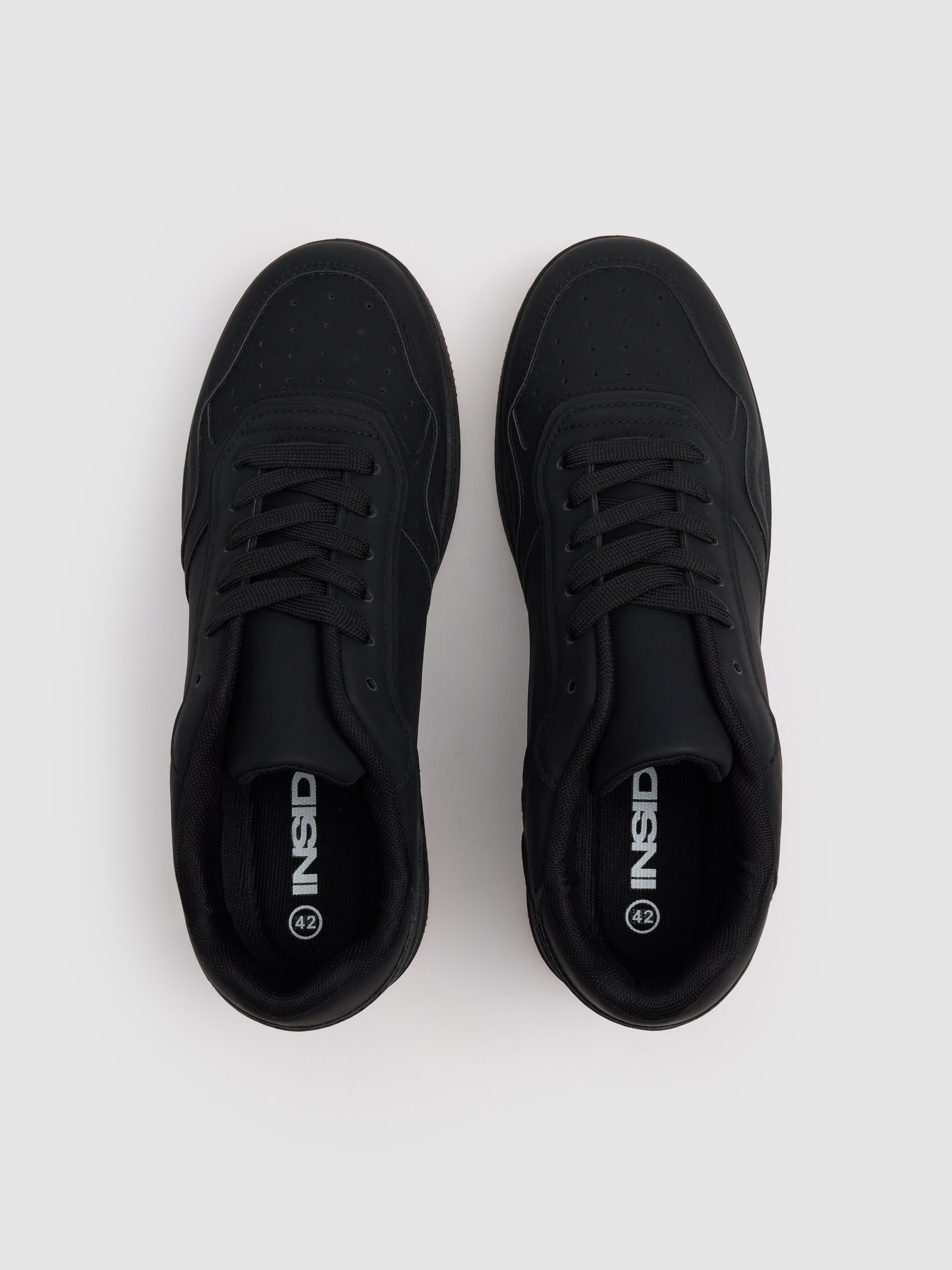 Esportiva skater sola de borracha preto
