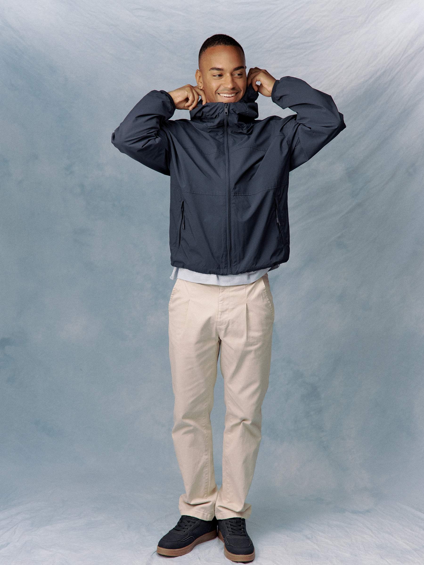 Light nylon hooded jacket navy middle front view