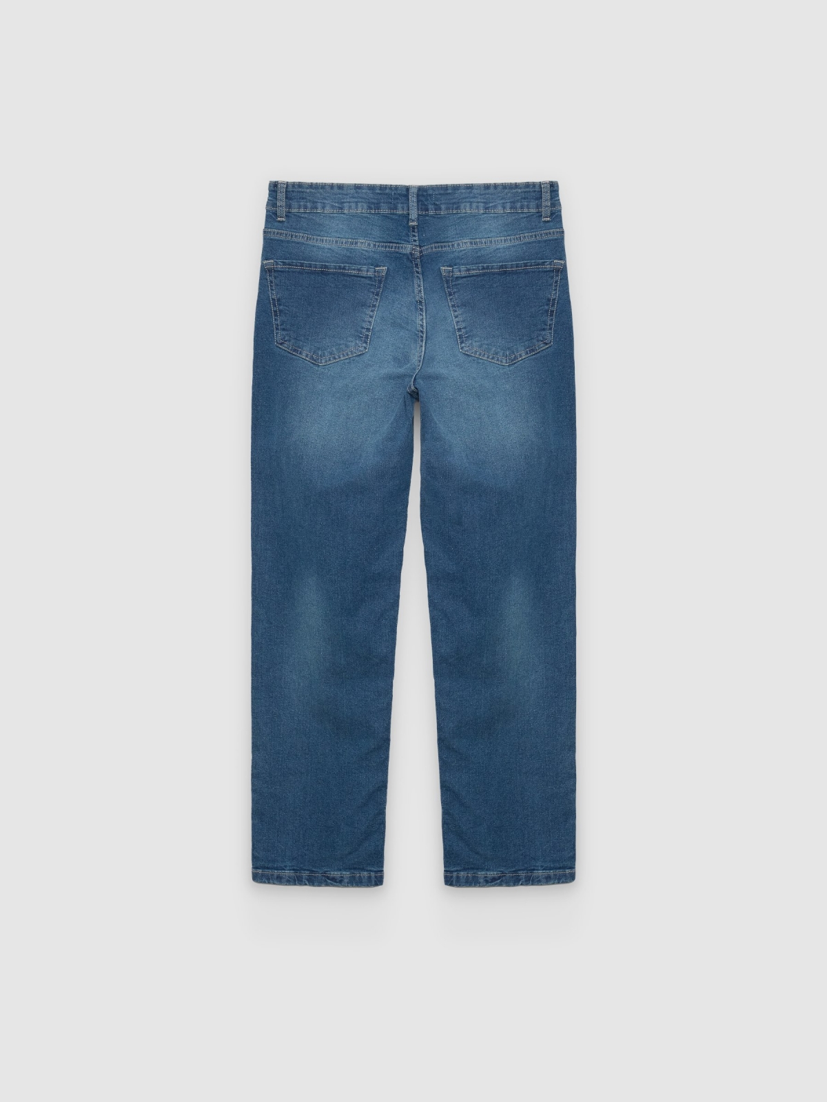 Jeans regular básicos desgastados azul vista trasera