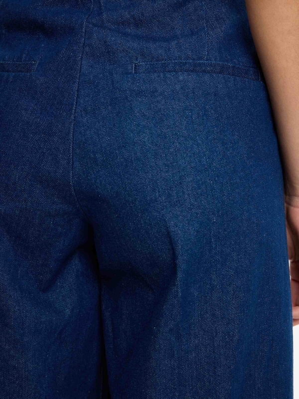 Wide-leg jeans with pleats dark blue detail view