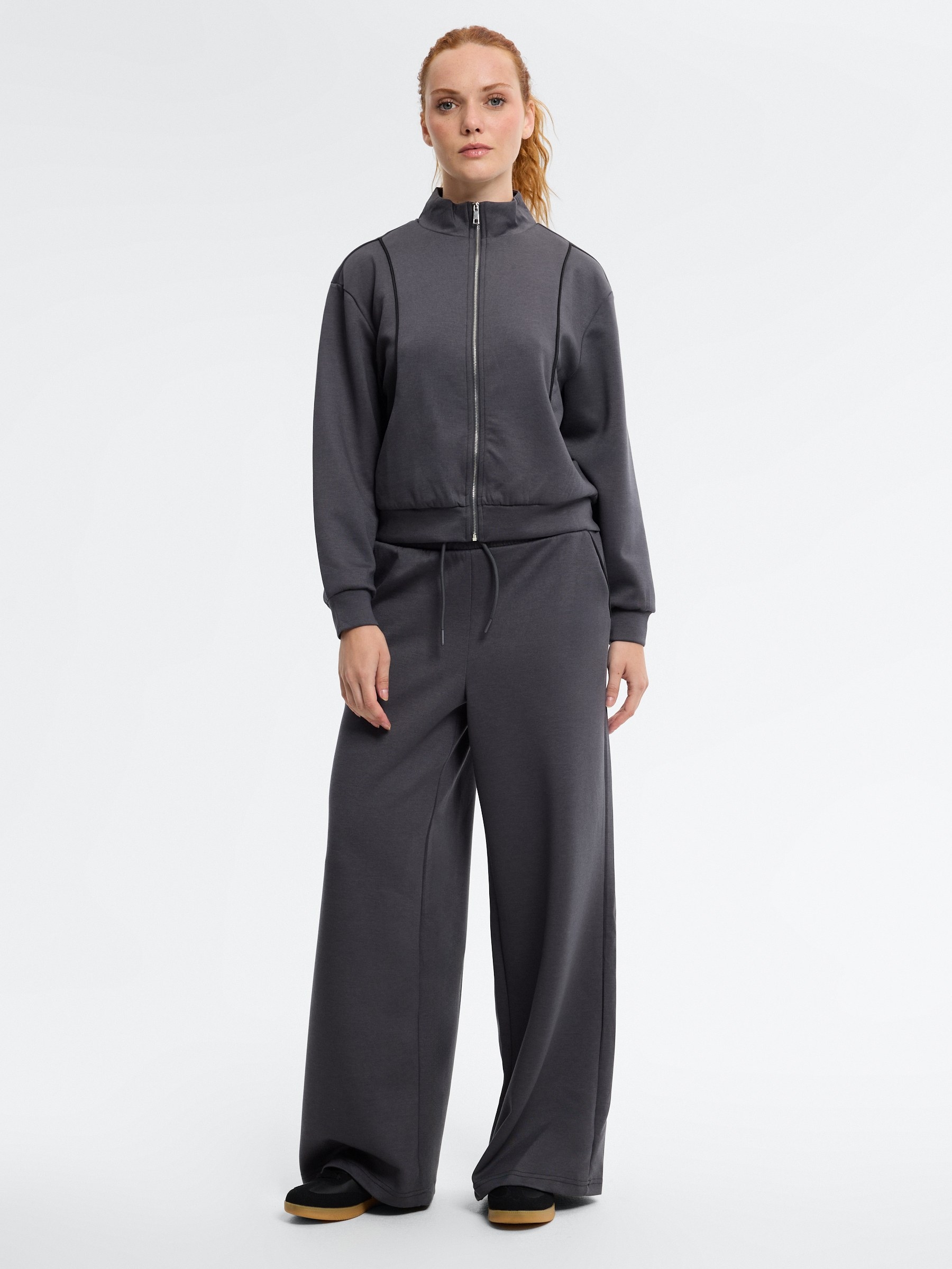 Soft wide-leg pants dark grey front view