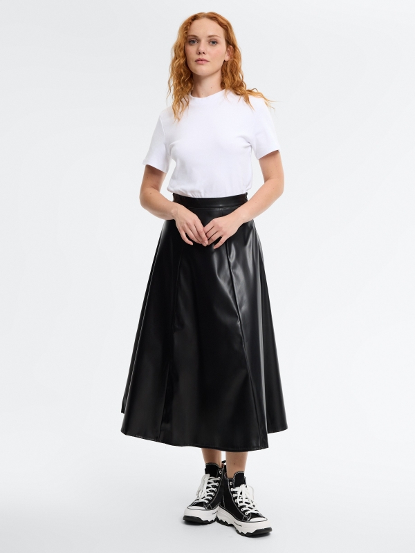 Vestido midi combinado de polipiel negro vista media frontal