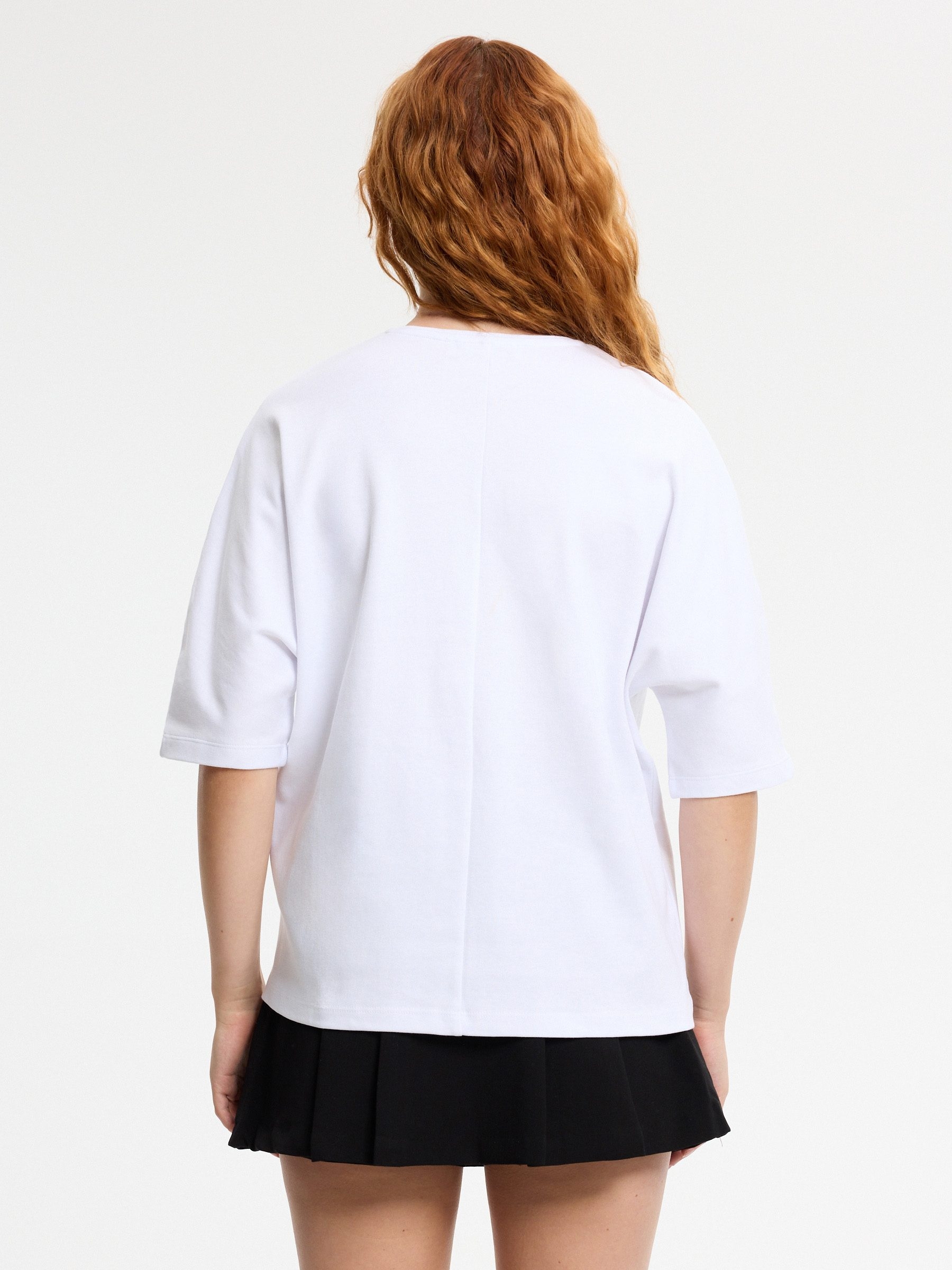 Le Marais oversized T-shirt white middle front view