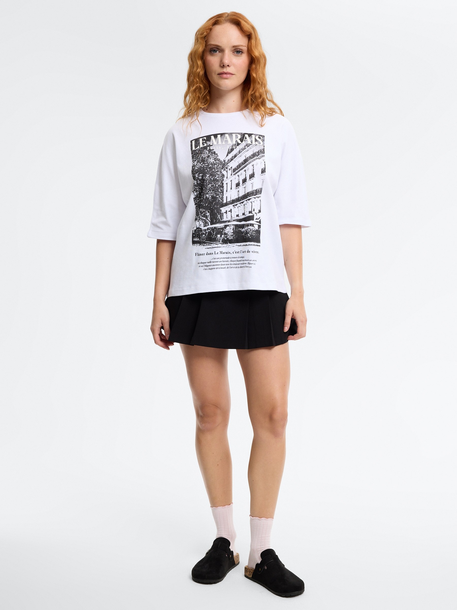 Le Marais oversized T-shirt white middle front view