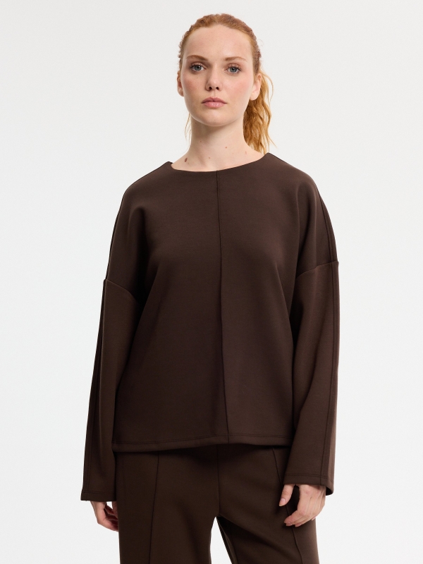 Plain square fleece sweatshirt chocolate middle front view