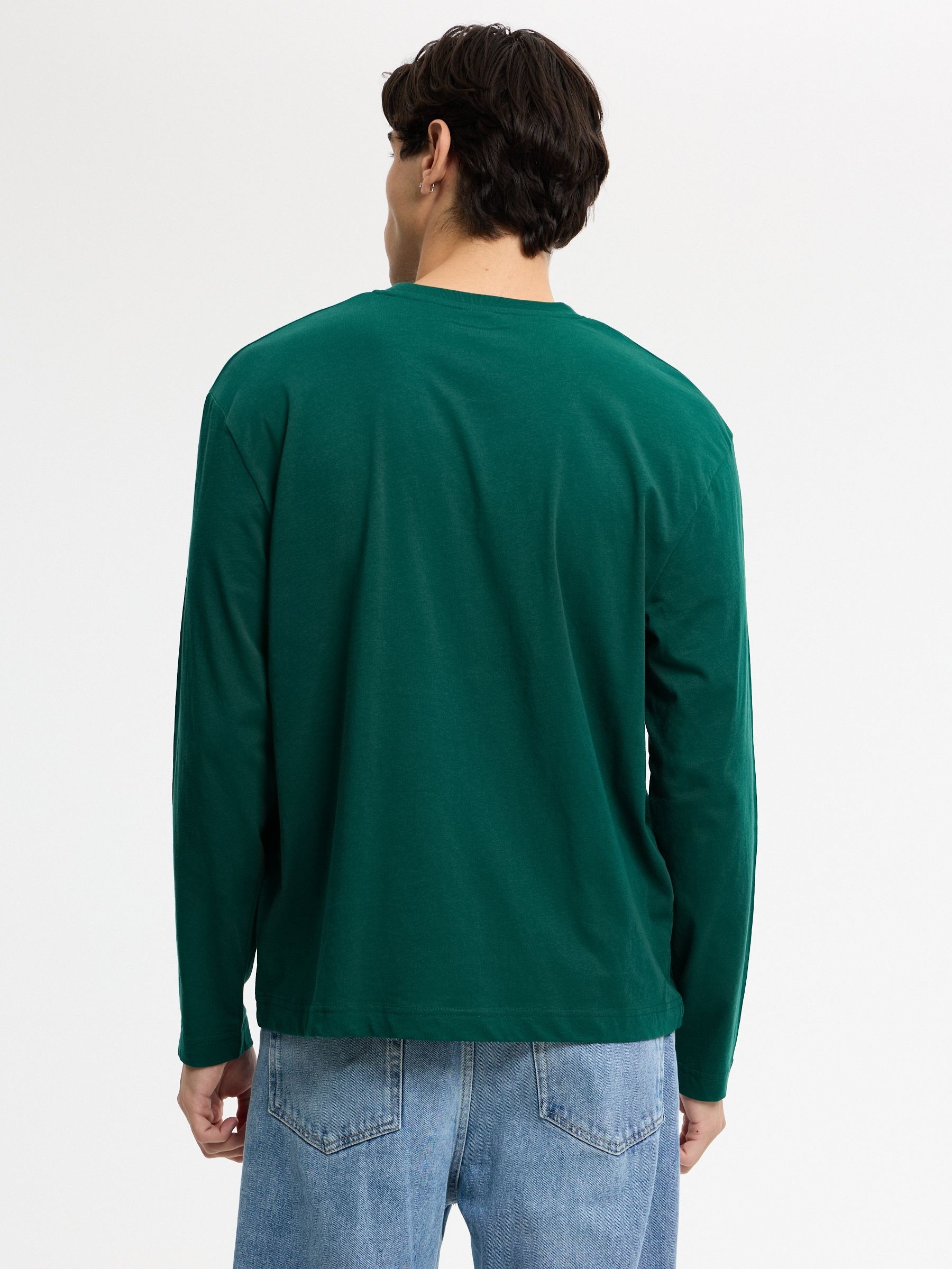 Greenhill printed T-shirt dark green middle front view
