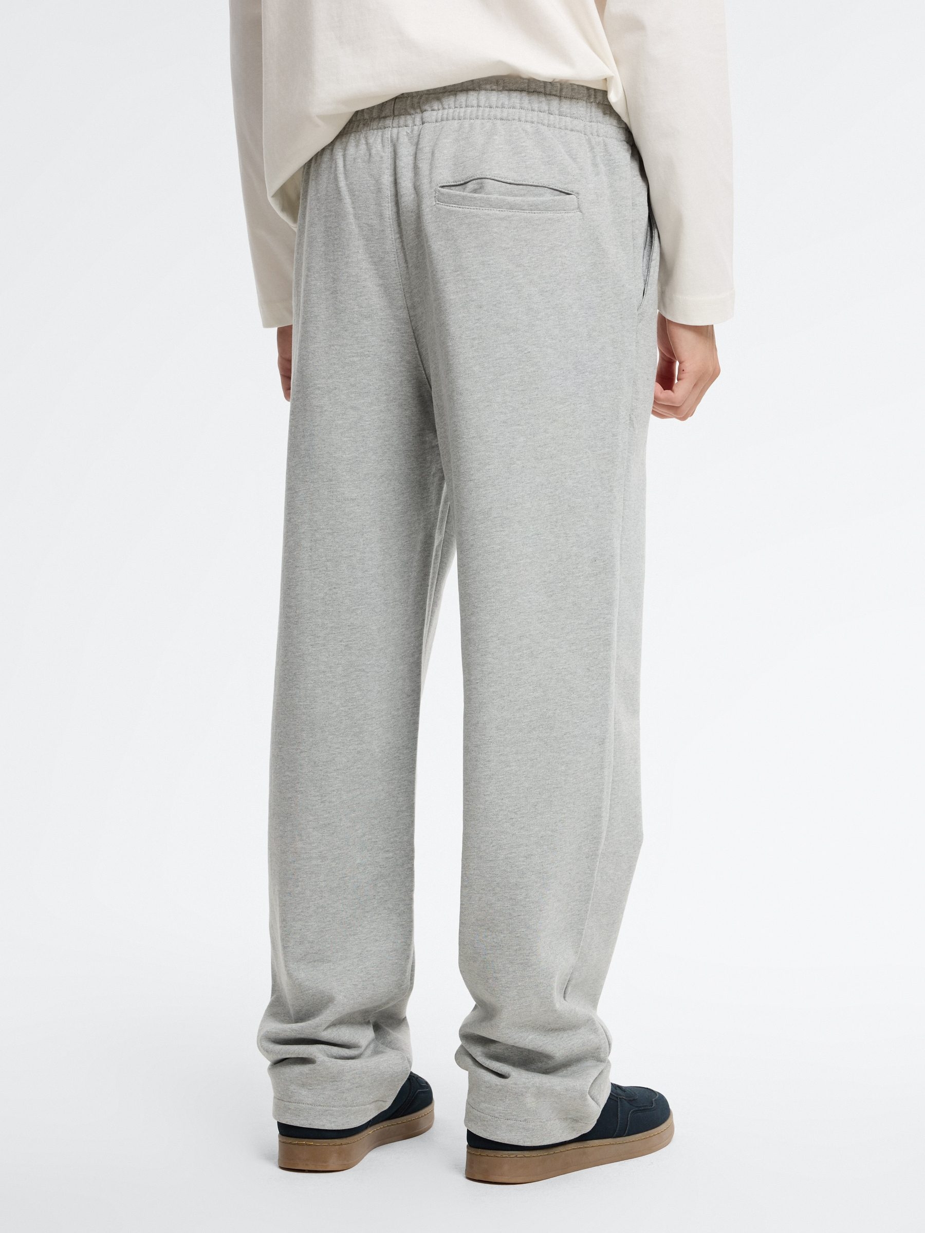 High-rise regular fleece joggers grey vigore front view