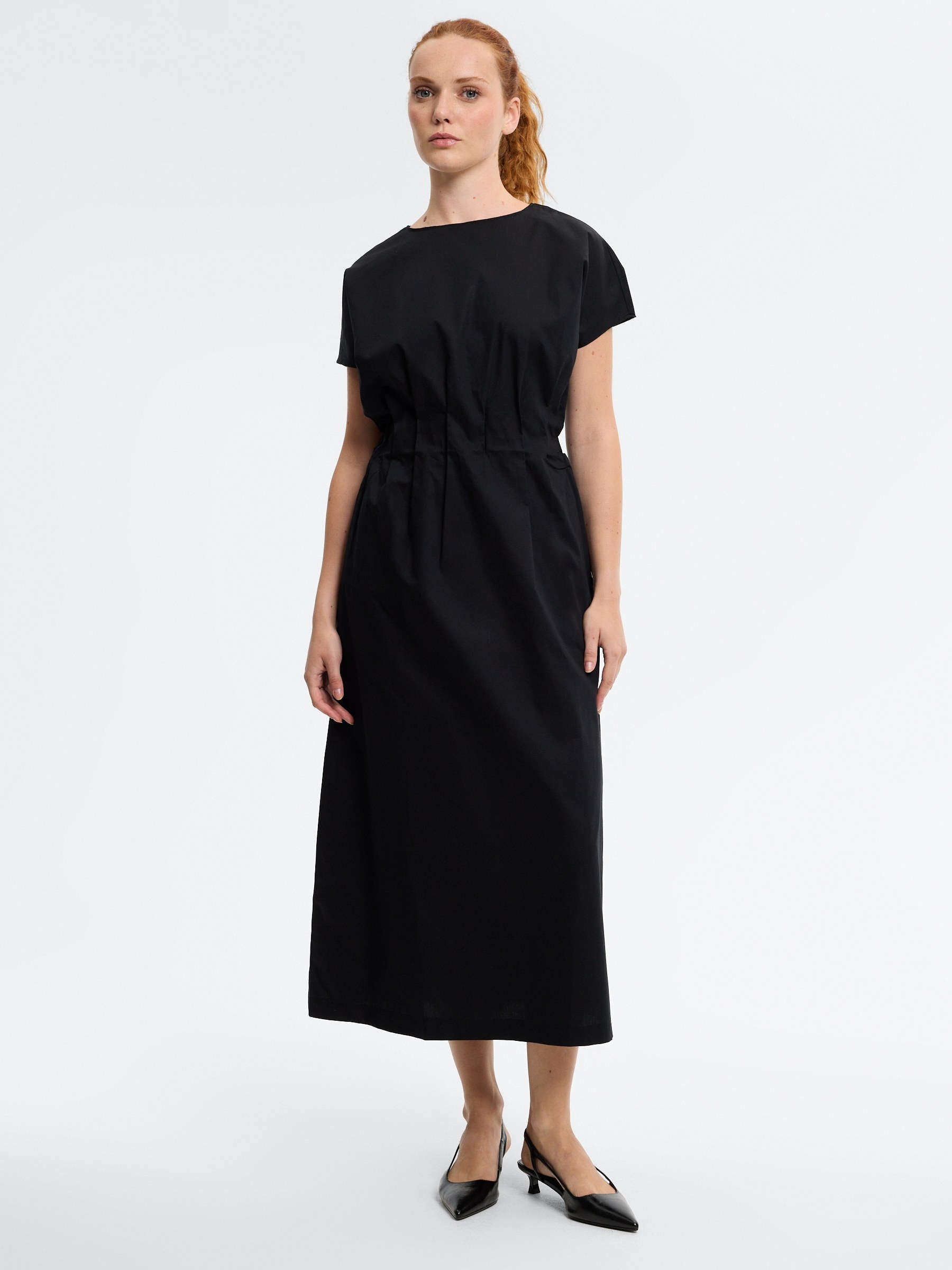 Plain linen midi dress black middle front view