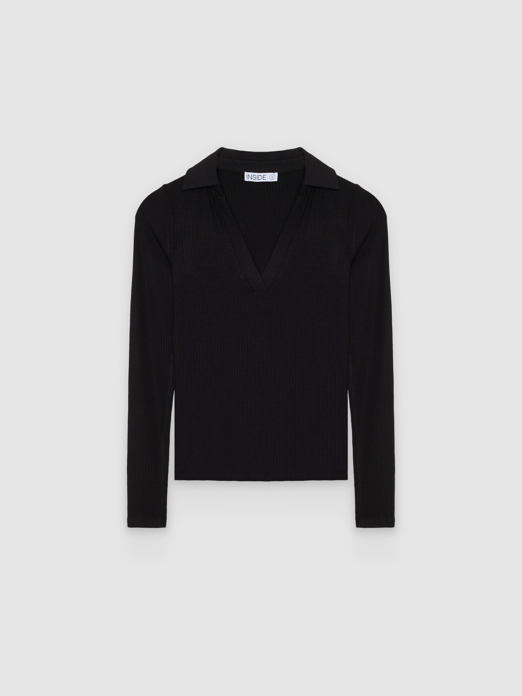 %Pto% Polo básico canalé slim negro vista frontal