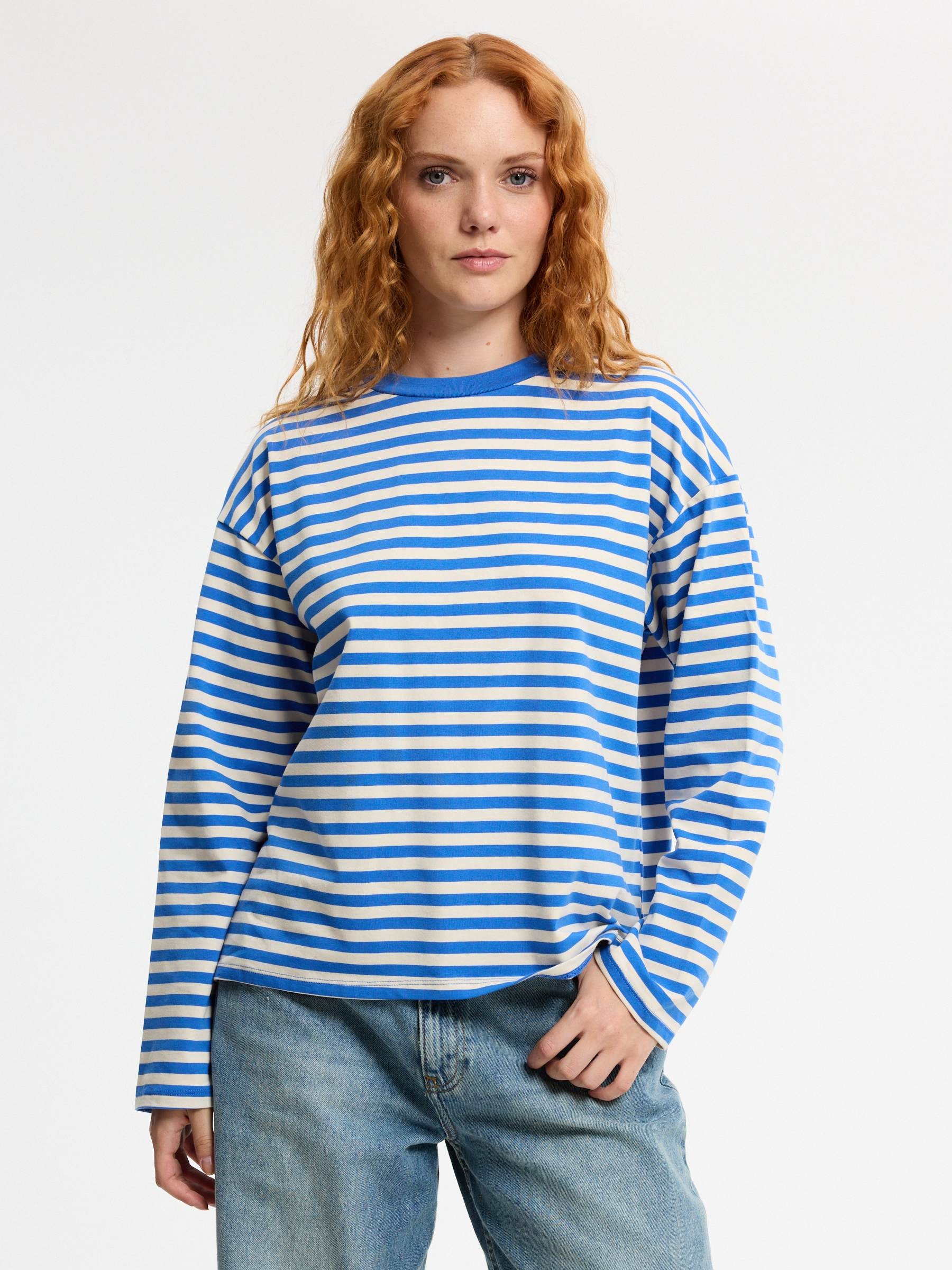 Striped long-sleeve shirt electric blue middle front view