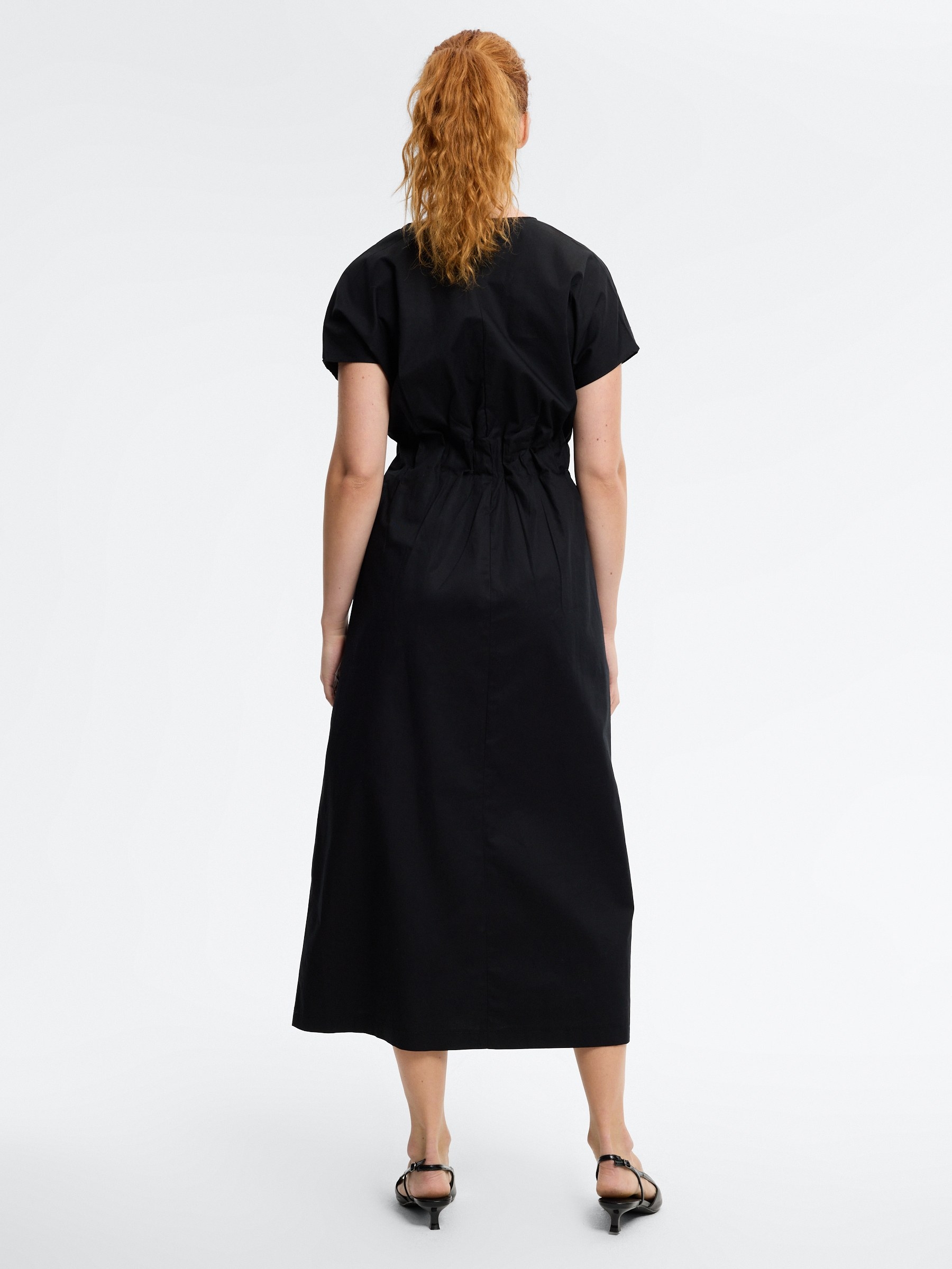 Plain linen midi dress black middle front view