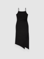%Pto% Vestido Midi cuello asimétrico negro vista frontal