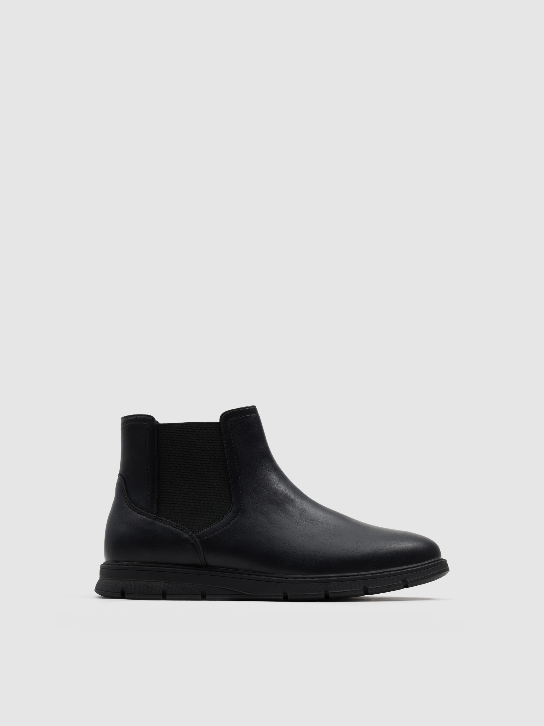 Chelsea ankle boot faux leather rubber black