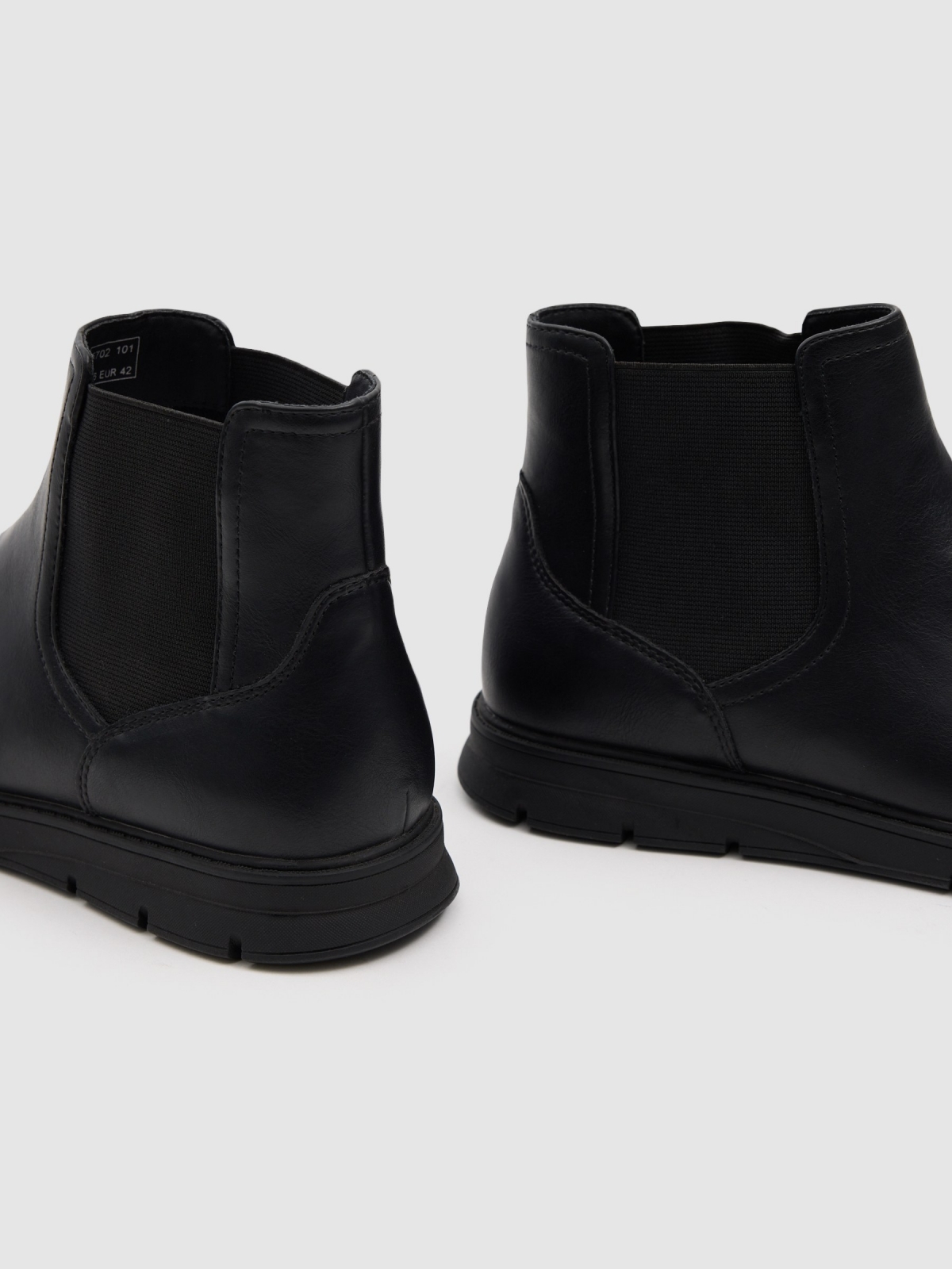 Chelsea ankle boot faux leather rubber black detail view