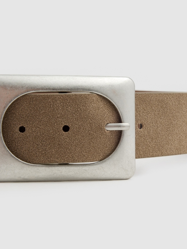 Taupe faux leather belt with square buckle taupe detail view