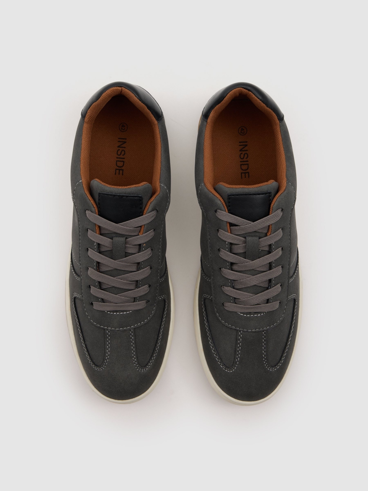 Zapato casual de polipiel gris vista cenital