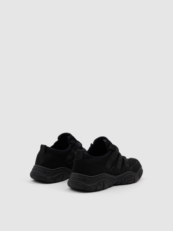 Running shoe in nylon and rubber black 45º front view