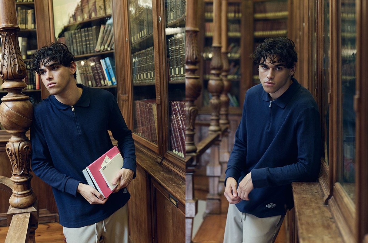Plain long-sleeve oversized polo navy middle front view