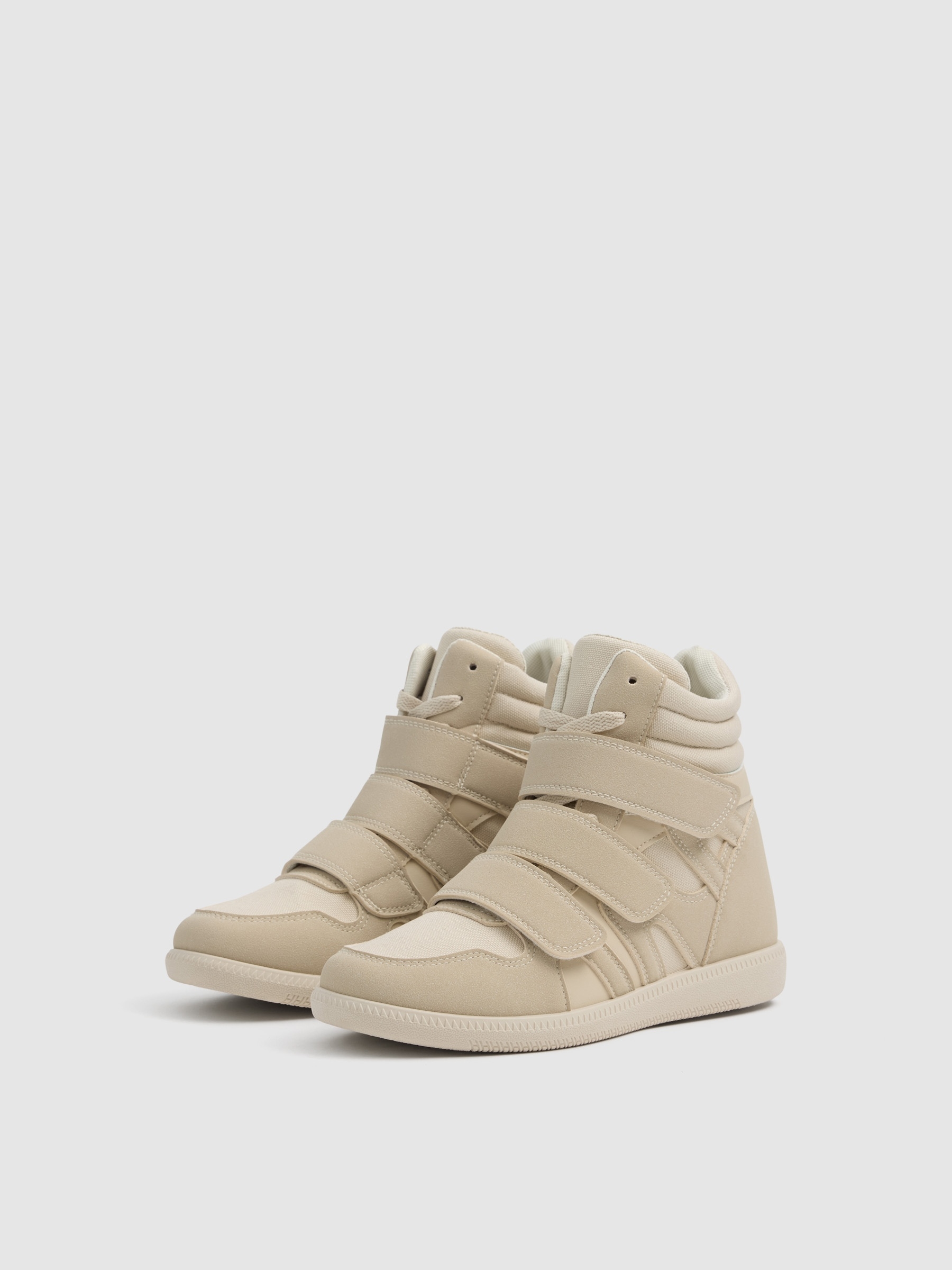 Sports wedge ankle boot with Velcro straps beige